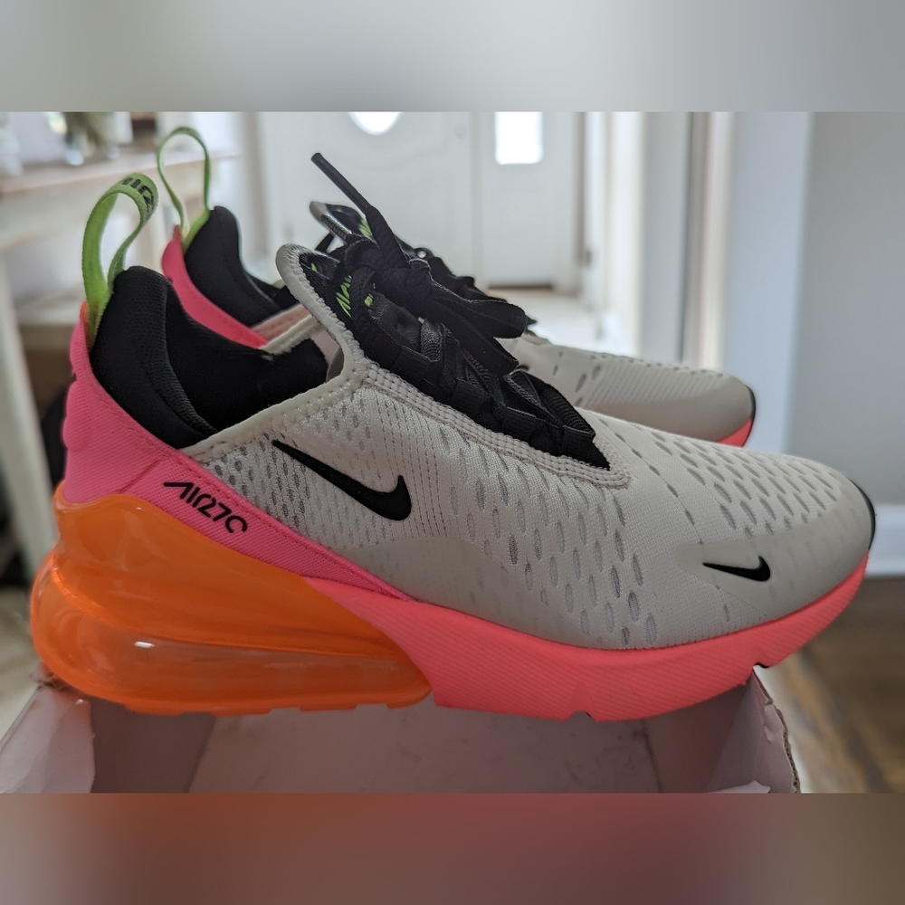 Nike Air Max 270